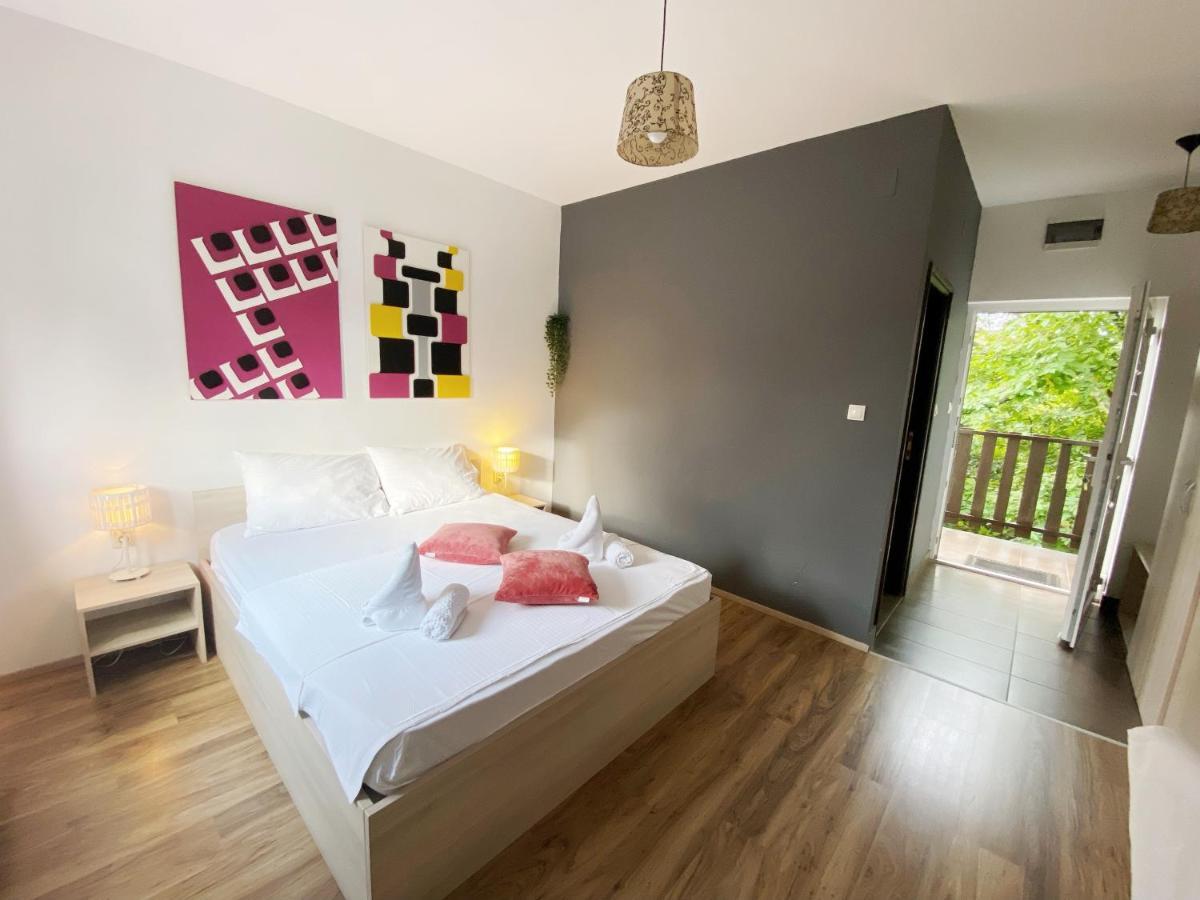 Hotel Guesthouse Stari Jasen Velika Mlaka Eksteriør billede